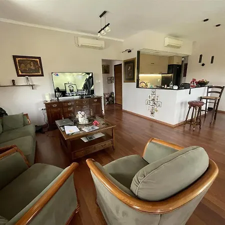 Cozy Penthaus Apartment *